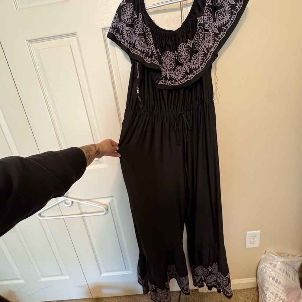 Cato Black and White Jumpsuit - Picture 2 of 5